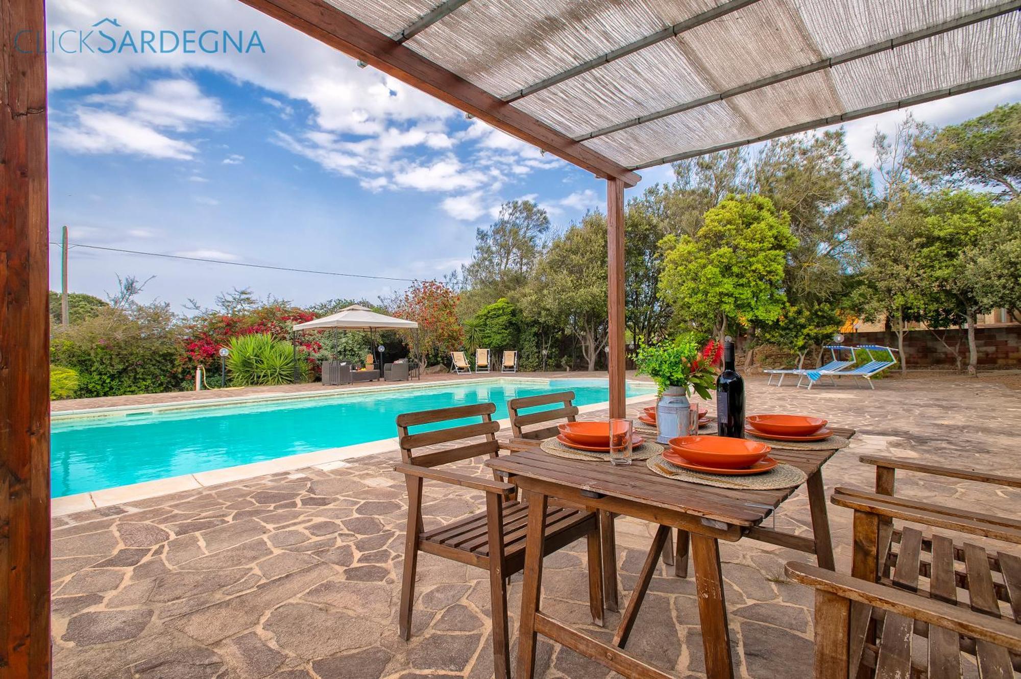 Villa Melograno With Exclusive Swimming Pool Surrounded By Greenery Campanedda 외부 사진